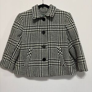 Ralph Lauren Lauren
herringbone black and white wool coat 
Size 8P